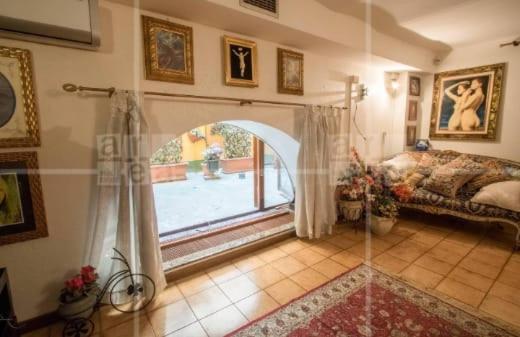 La Casa Magica Via Mameli Hotel - Rome — Foto 1